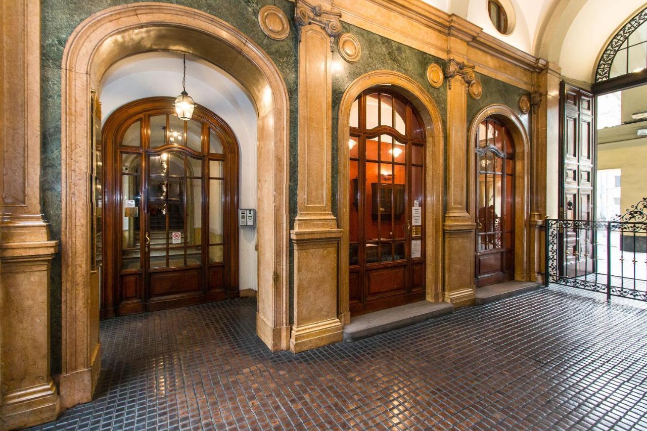 Golden Eagle Apartamento Turim