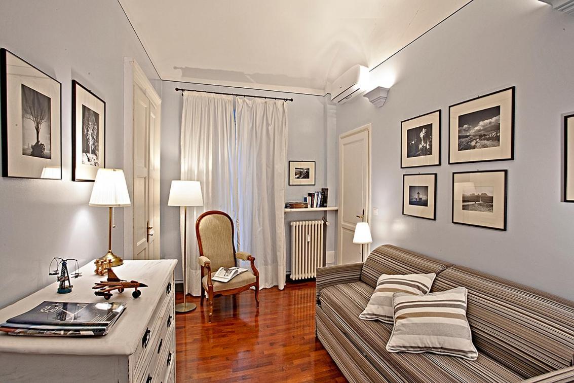 Golden Eagle Apartamento